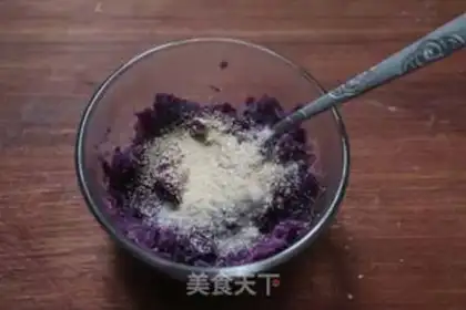 Make Potatoes with flowers step 2