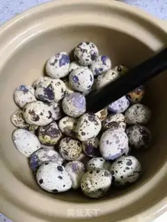 Make Five cedar quail eggs step 1