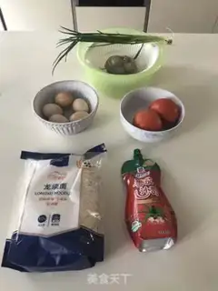 Make Tomato eggs for noodles step 0