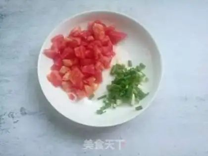 Make Tomato egg fried rice step 1