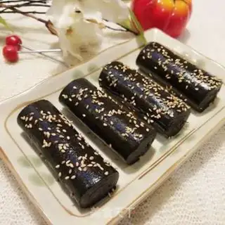Make Sesame rolls step 9