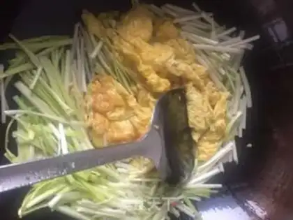 Make Yellow eggs step 3
