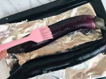Make Garlic fan toast step 1