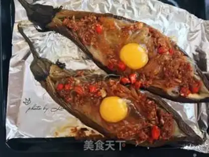 Make Garlic fan toast step 8