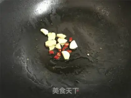 Make Olive oil in tomatoes step 2