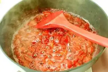Make Homemade cherry sauce step 4
