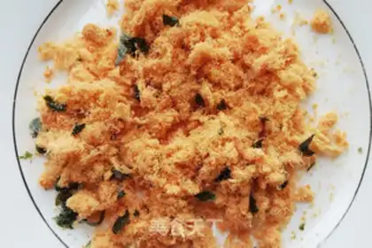 Make Seaweed pine bee step 5