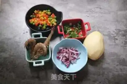 Make Shrimp potato ball step 0