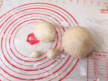 Make A flower with toast step 4