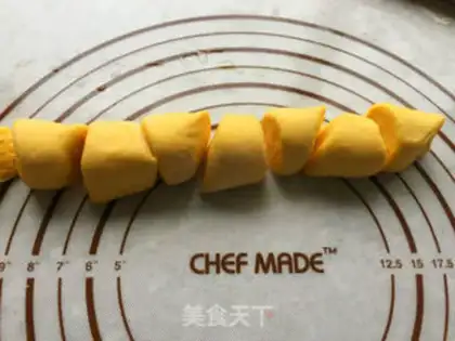 Make Pumpkin rolls step 11