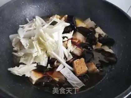 Make Black-muck cabbage and tofu step 3
