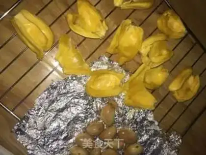 Make Pineapple step 1