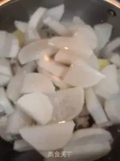 Make Roach tofu broccoli soup step 4