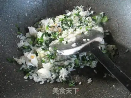 Make Quaffle duck egg fried rice step 5