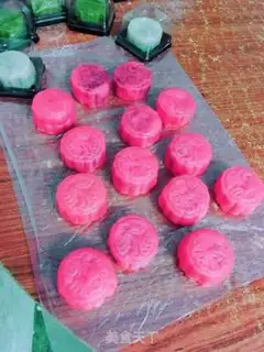 Make Ice mooncake step 6