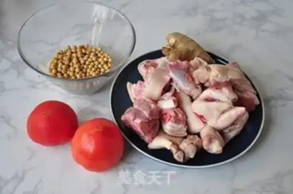 Make Tomato soy and pig hoof step 0