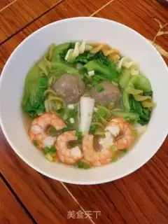 Make Three-coloured vegetable noodles for shrimp step 3