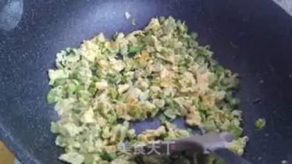 Make Soyato shrimp, fried eggs step 8
