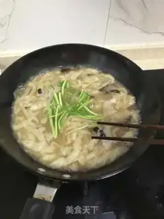 Make Fresh soup with potatoes and egg skin step 4