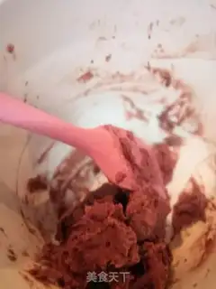 Make Red velvet cookies step 4