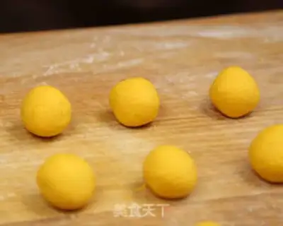 Make Pumpkin step 5