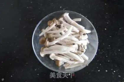 Make Crab-smelling duck soup step 2