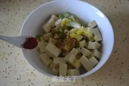 Make Tofu fried eggs step 3