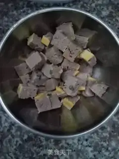 Make Pumpkin-meat step 1