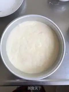 Make Eight-inch sponge cake step 8