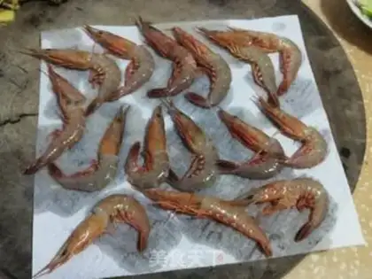 Make Salt eagles and shrimps step 3
