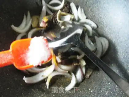 Make Onions are fried step 7