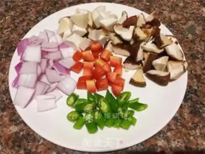 Make Twin mushroom beef step 1