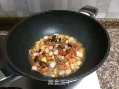 Make Twin mushroom beef step 8