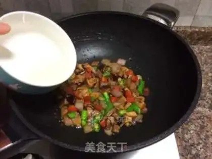 Make Twin mushroom beef step 11