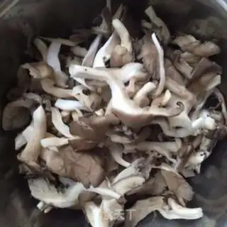 Make Jealousy mushrooms step 1