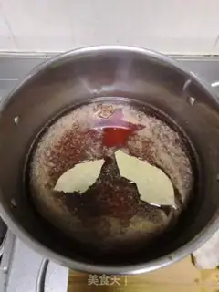 Make Fried pig skin step 4