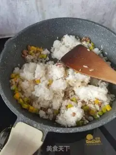 Make Beef pumpkin fried rice step 3