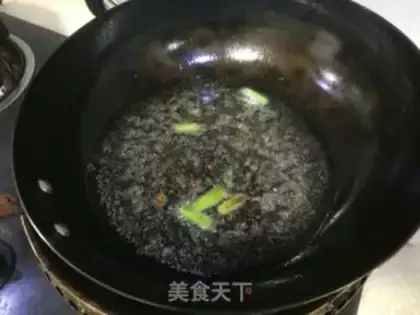 Make Onion cream soup step 1