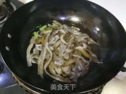 Make Onion cream soup step 2