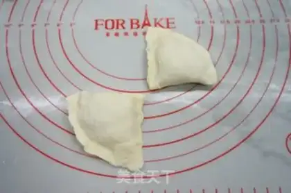 Make The egg-cracker step 5