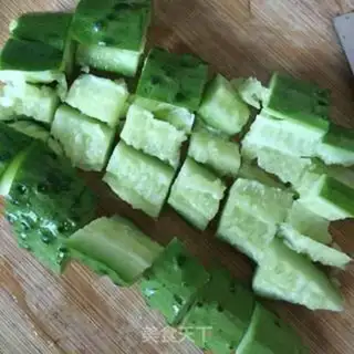 Make Pork elbow cucumber step 2