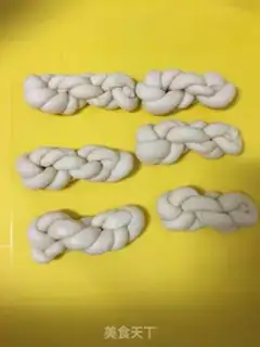 Make Coconut hands tore vasectomy step 5