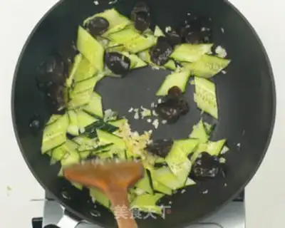 Make The tip of the liver step 8