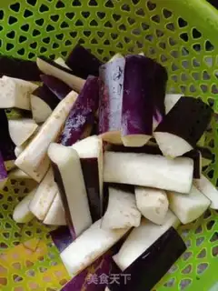 Make Meat and eggplant step 1