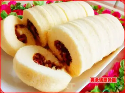 Make Red-tree cake roll step 10