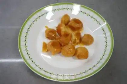 Make Salted egg oatmeal step 2