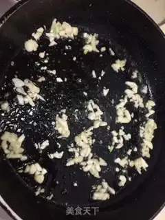 Make Garlic spinach step 5