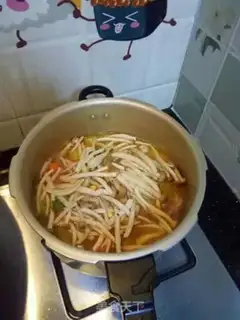 Make Corn carrot chicken soup step 4
