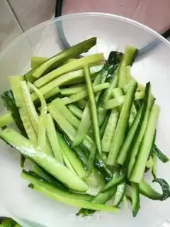 Make Eggskin vegetable rolls step 2