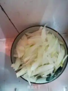 Make Eggskin vegetable rolls step 4